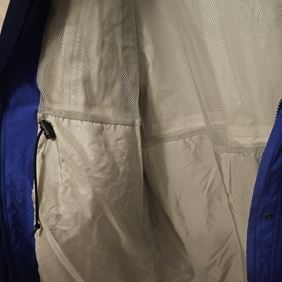 1990s L.L. Bean Stowaway Packable Jacket - Picture 7 of 12